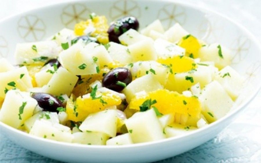 Συνταγή για πατατοσαλάτα με πορτοκάλι