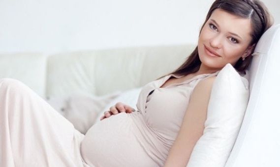 Εγκυμοσύνη και ομορφιά: Πώς θα αντιμετωπίσετε τα προβλήματα στην επιδερμίδα σας