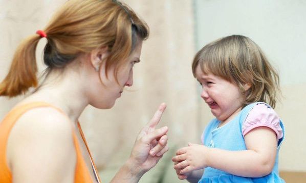 Θυμωμένο παιδί: Μην το μαλώσετε, αλλά δείξτε του τη θετική πλευρά του θυμού!