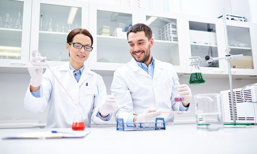 Δημιουργήθηκε στο εργαστήριο το πρώτο τεχνητό έμβρυο ποντικιού από βλαστοκύτταρα