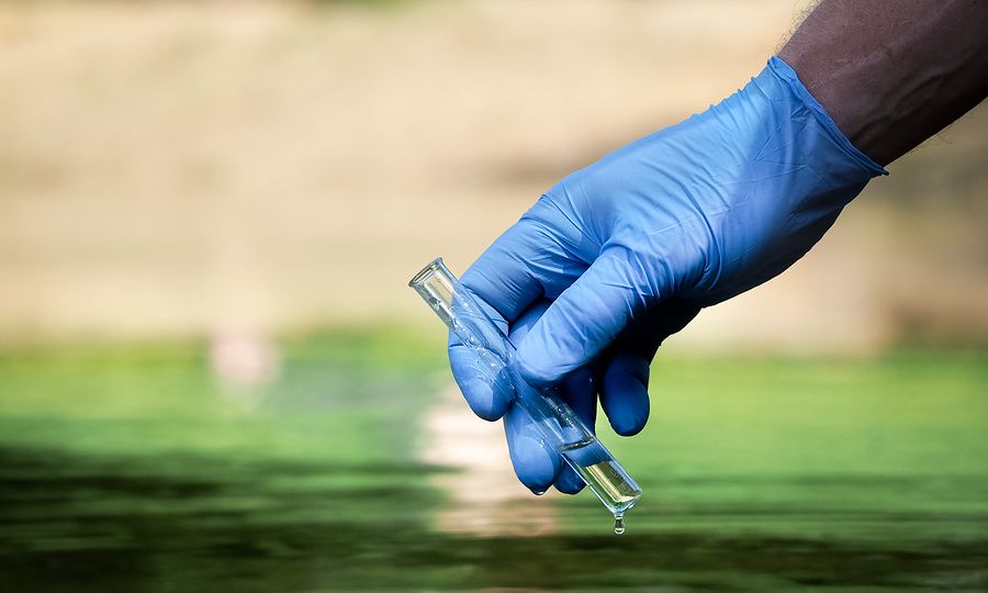 ΠΟΥ: Σχεδόν 2 δισεκατομμύρια άνθρωποι καταναλώνουν πόσιμο νερό μολυσμένο με περιττώματα