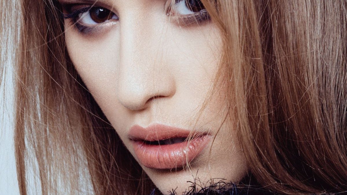 Επιχείρηση απαλά χείλη: Βρήκαμε τα πιο αποτελεσματικά lip balms για σένα