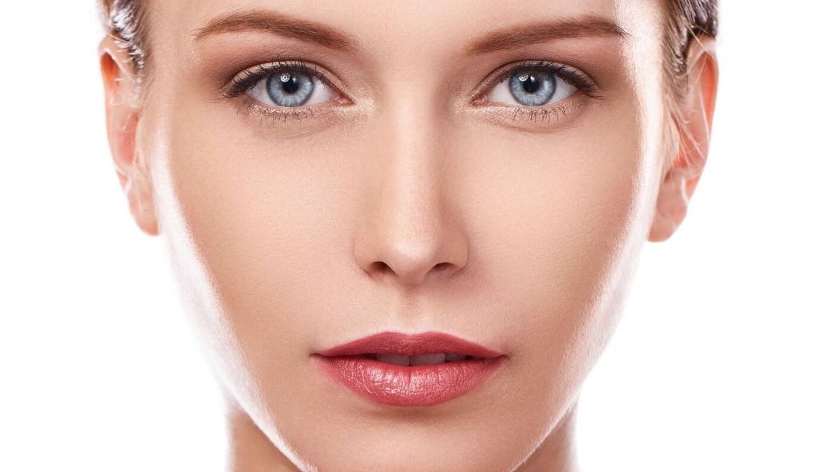 Face yoga: Οι ασκήσεις που έχουν αποτέλεσμα σχεδόν σαν lifting