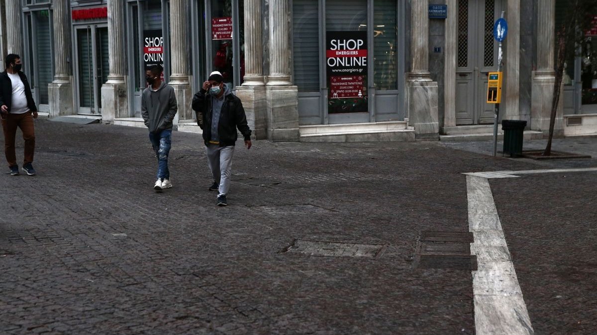 Lockdown: Νέο SMS για click away – Τι θα ισχύει για τα ψώνια