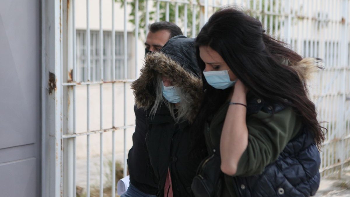 Πάτρα: Οι 8 λέξεις που έγραψε η Τζωρτζίνα για τη Ρούλα Πισπιρίγκου - Οι ζωγραφιές που εξετάζονται