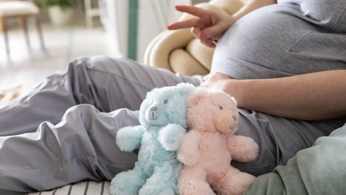 Εγκυμοσύνη σε δίδυμα: Ποιες οι πιθανές επιπλοκές;