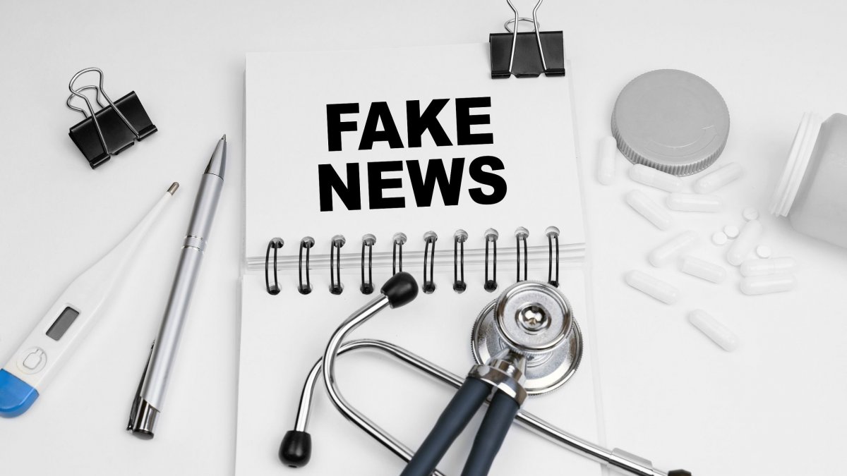 Fake news στην Υγεία: Πώς θα εντοπίζονται οι ψευδείς πληροφορίες για την υγεία στην Ελλάδα