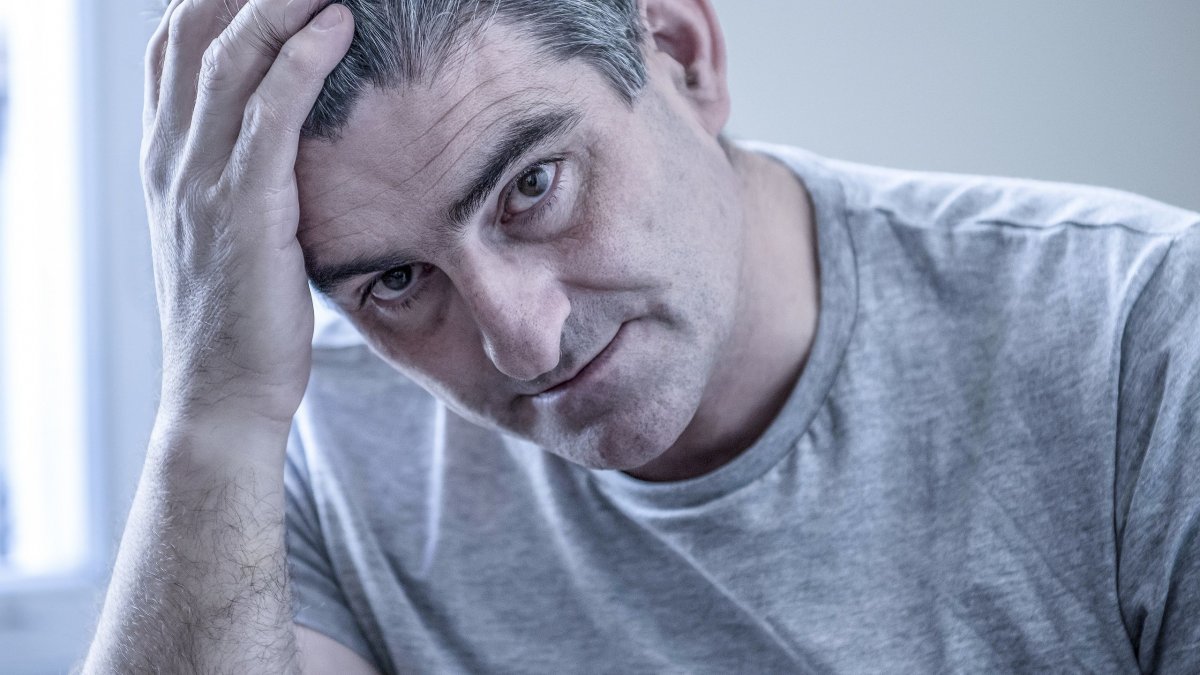 Γκρίζα μαλλιά:  Η αναπάντεχη σχέση τους με τον καρκίνο – Τι έδειξε ιαπωνική έρευνα