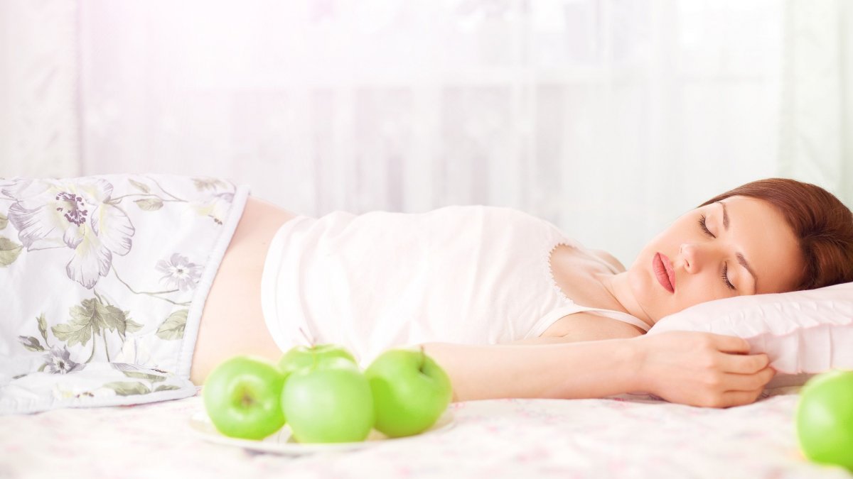 Η αλλαγή στη διατροφή που βελτιώνει τον ύπνο από το ίδιο κιόλας βράδυ