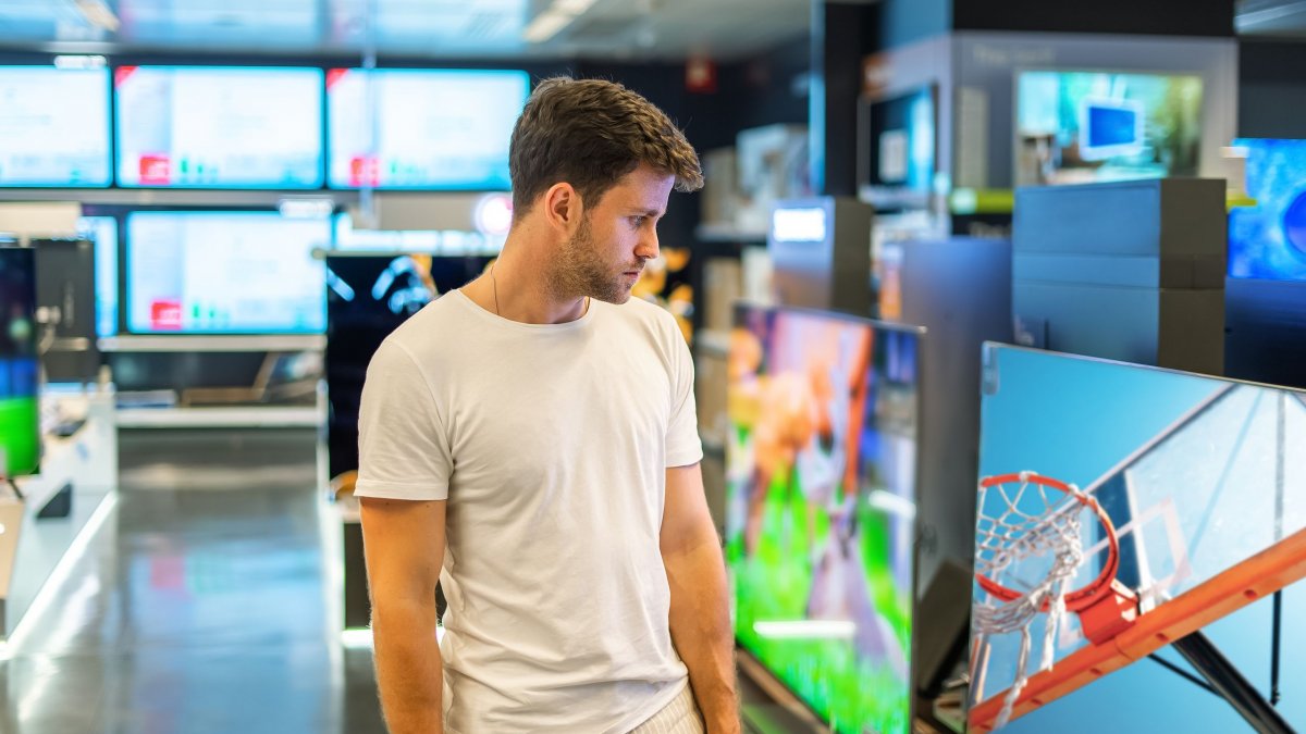 Αξίζει τελικά μια Ultra-HD TV; Οι επιστήμονες μέτρησαν το όριο ανάλυσης του ανθρώπινου ματιού