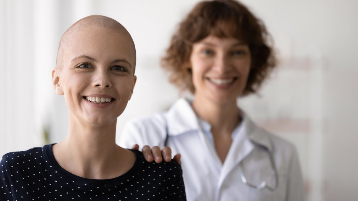 Βρήκαν πώς να κάνουν τα καρκινικά κύτταρα να αυτοκαταστρέφονται – Δύο καρκίνοι στο προσκήνιο