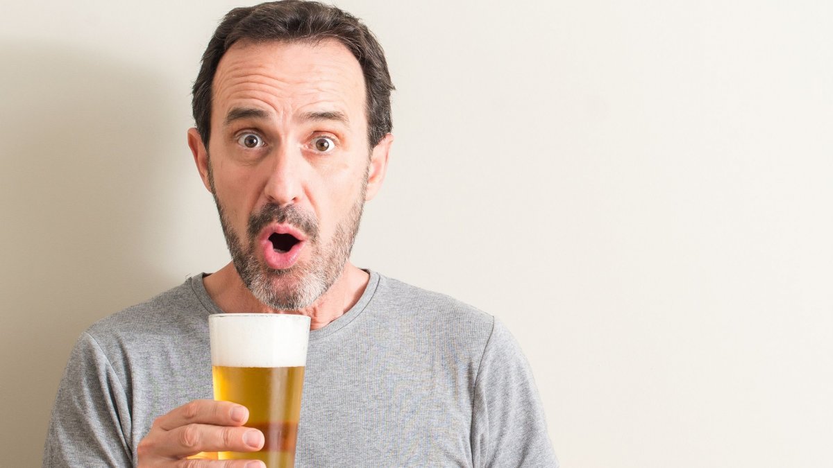 Αλκοόλ: Κίνδυνος εγκεφαλικού 11 χρόνια νωρίτερα για όσους πίνουν πολύ - Έρευνα