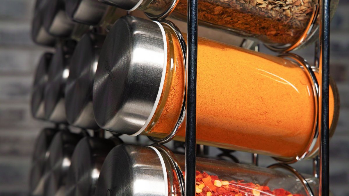 Τα δοχεία μπαχαρικών μπορεί να φιλοξενούν σαλμονέλα και άλλα επικίνδυνα βακτήρια