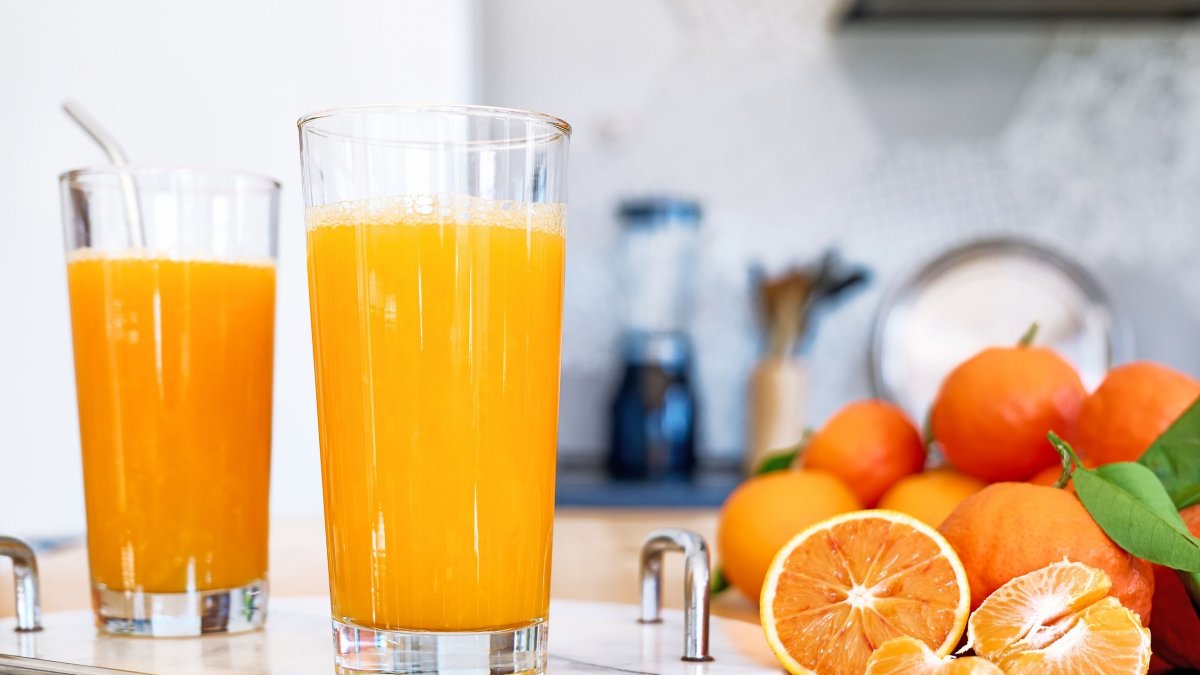 Τι συμβαίνει στην καρδιά αν πίνετε 2 ποτήρια χυμό πορτοκάλι κάθε μέρα επί 2 μήνες