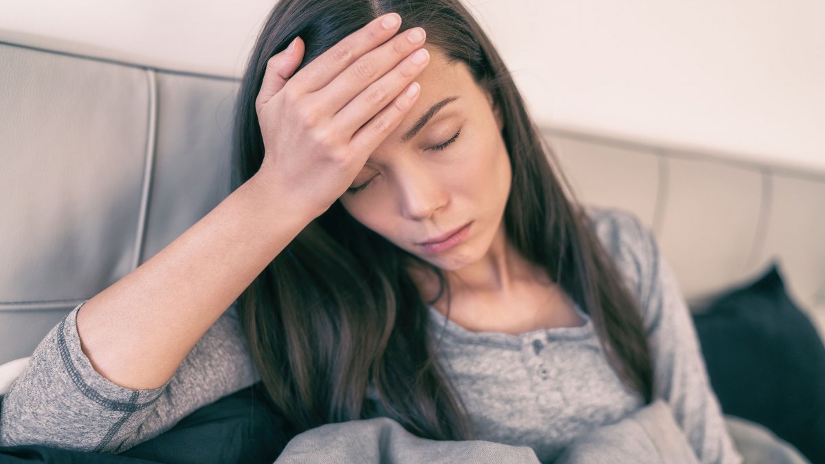 Υπάρχουν 8 μοτίβα για τα παρατεταμένα συμπτώματα της μακράς COVID – Δείτε αν τα έχετε