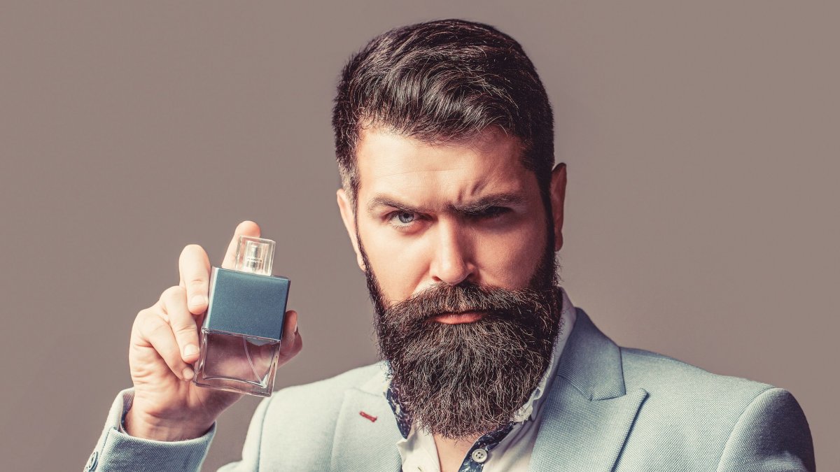 Τι περιέχουν τα αρώματα φερομόνης; Λειτουργούν πραγματικά;