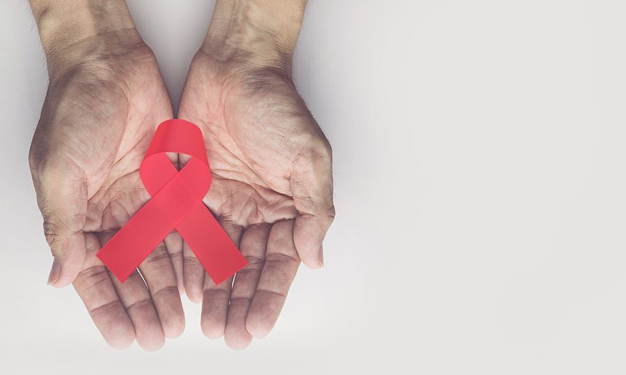 Παγκόσμια Ημέρα κατά του AIDS 2025: 21.815 νέα περιστατικά HIV λοίμωξης στην Ελλάδα