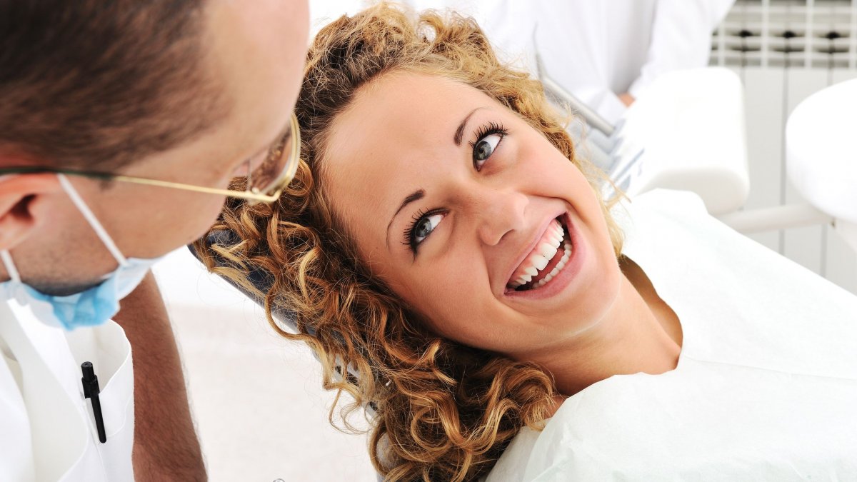 Κατάθλιψη: Γελάνε όλοι οι ασθενείς με νέο φάρμακο. Κυριολεκτικά