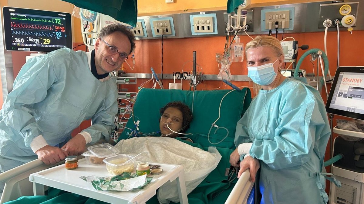 Αισιοδοξία για τον 18χρονο Μάριο - Συνεχής βελτίωση στη ΜΕΘ μετά τη μεταμόσχευση ήπατος