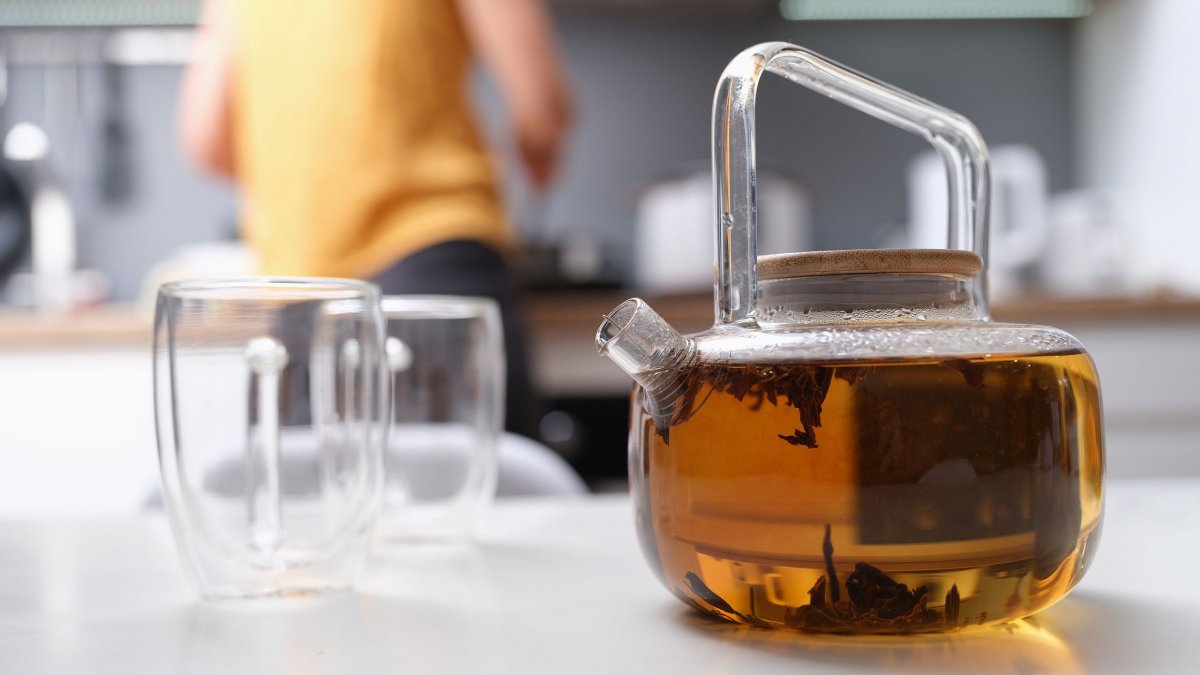 Ξεχάστε τον καφέ — Αυτό είναι το πρώτο πράγμα που πίνουν οι γαστρεντερολόγοι το πρωί