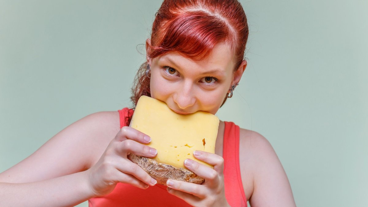 Ποια τυριά προστατεύουν την υγεία του εγκεφάλου – Έρευνα