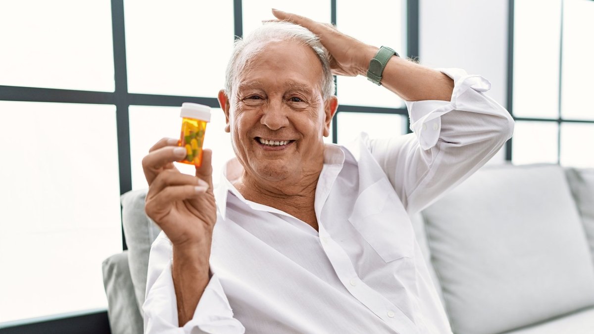 Συμπληρώματα μαλλιών για άνδρες: Τι λειτουργεί πραγματικά κατά της τριχόπτωσης και τι όχι