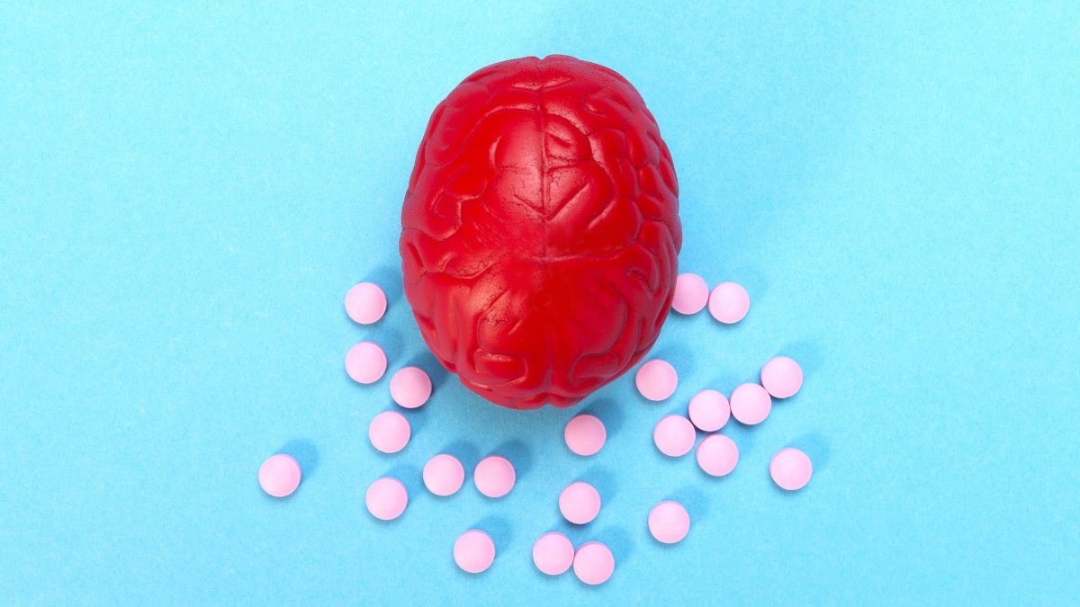 Δηλώσεις Βαρουφάκη περί χρήσης ecstasy - Απάντηση από τον Εθνικό Συντονιστή για τις Εξαρτήσεις