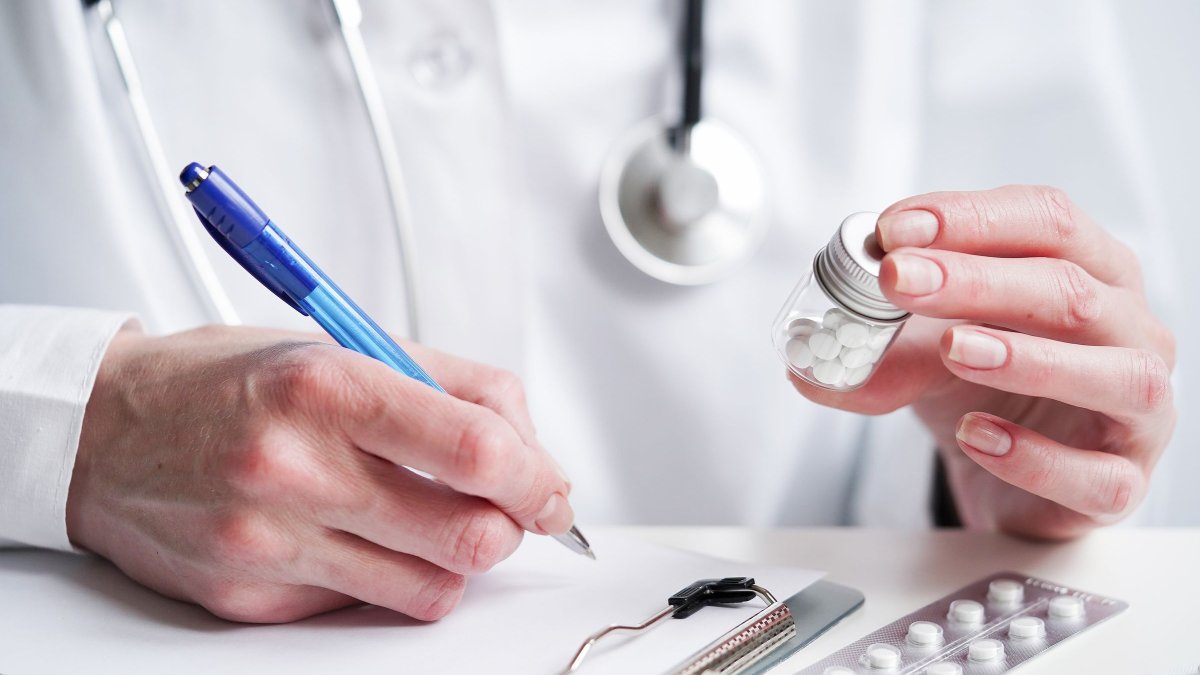 Γεωργιάδης: Νέοι μηχανισμοί ελέγχου της συνταγογράφησης μέχρι τον Μάρτιο