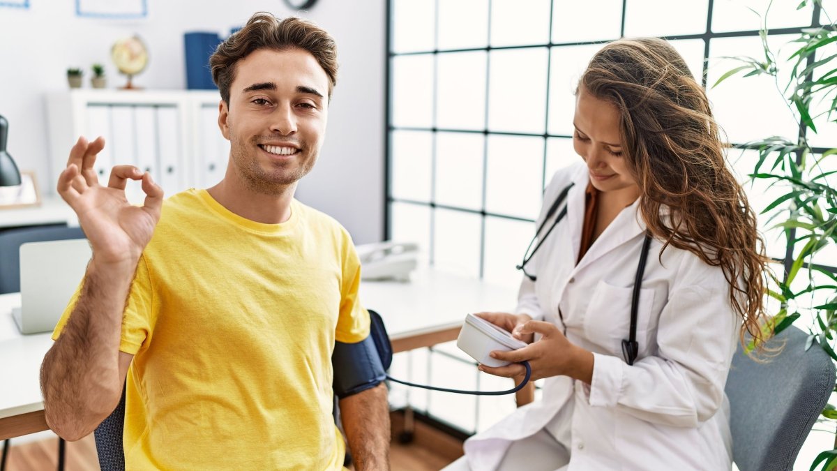 Αυτή η αποδεδειγμένη δίαιτα μπορεί να μειώσει την αρτηριακή σας πίεση μέσα σε λίγες εβδομάδες