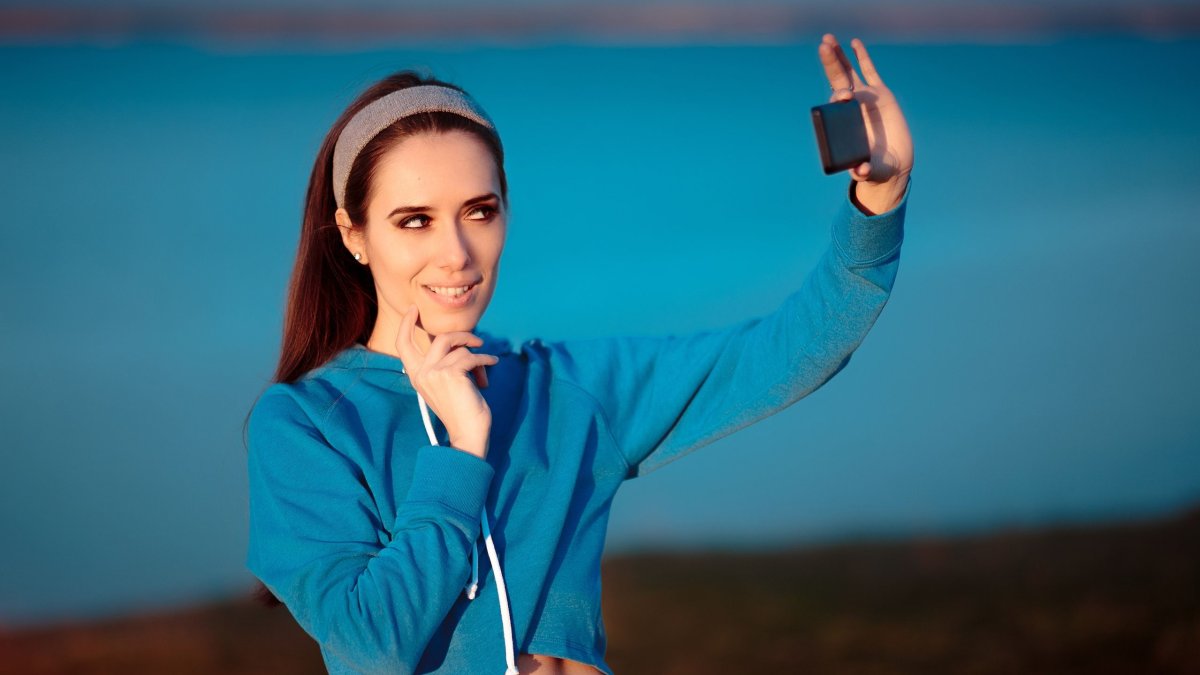 Ναρκισσισμός και social media: Γιατί τελικά δεν υπάρχει "ναρκισσιστική γενιά"