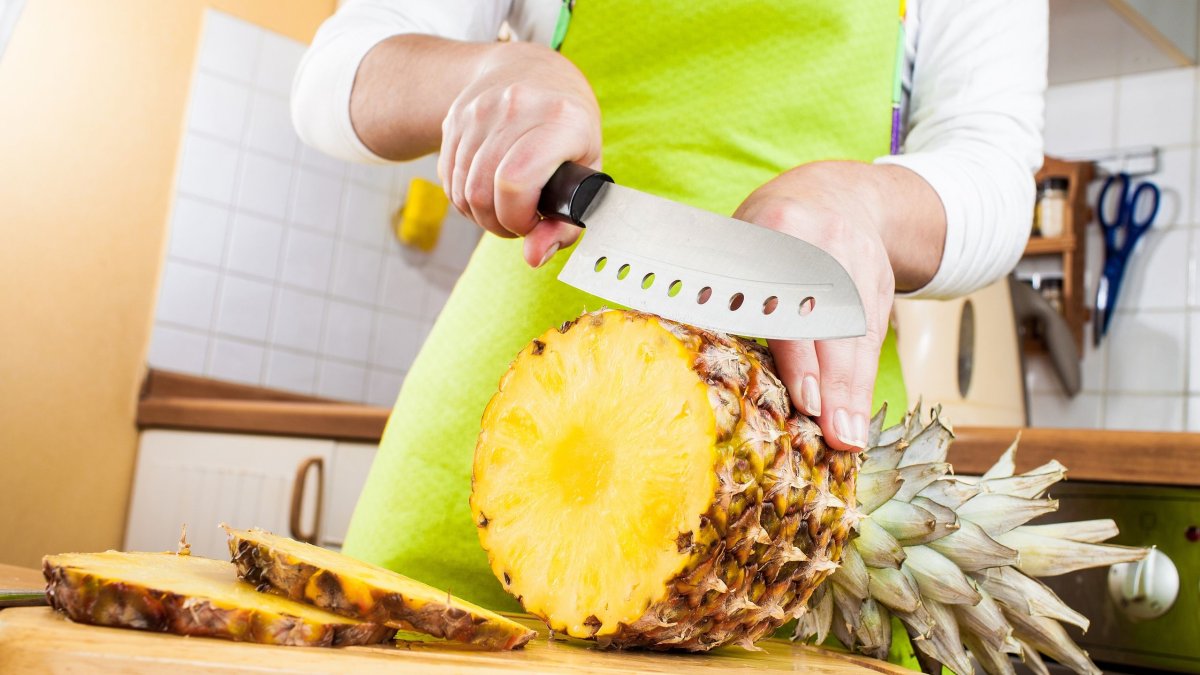 Πώς να διαλέγετε πάντα τον ώριμο ανανά: 6 συμβουλές ειδικών