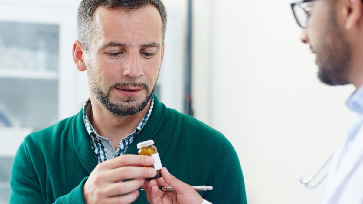 Υπάρχει βέλτιστη ώρα για να πάρετε βιταμίνη Β12;