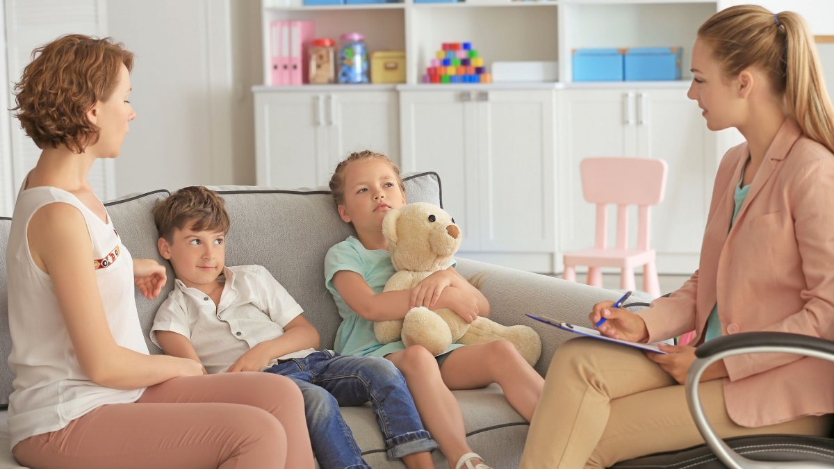 Πότε διαγιγνώσκεται ο αυτισμός στα αγόρια και πότε στα κορίτσια