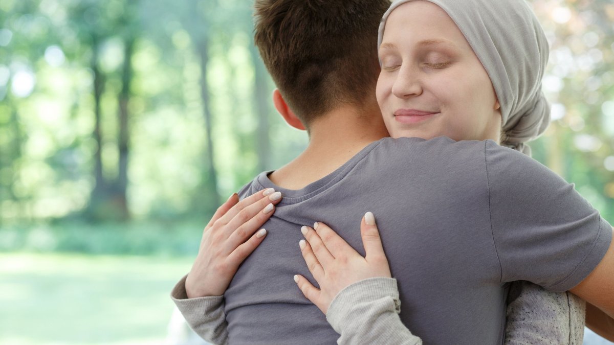 “Αχίλλειος πτέρνα” του γλοιοβλαστώματος η βιταμίνη Β3 – Τι σημαντικό ανέδειξε νέα έρευνα