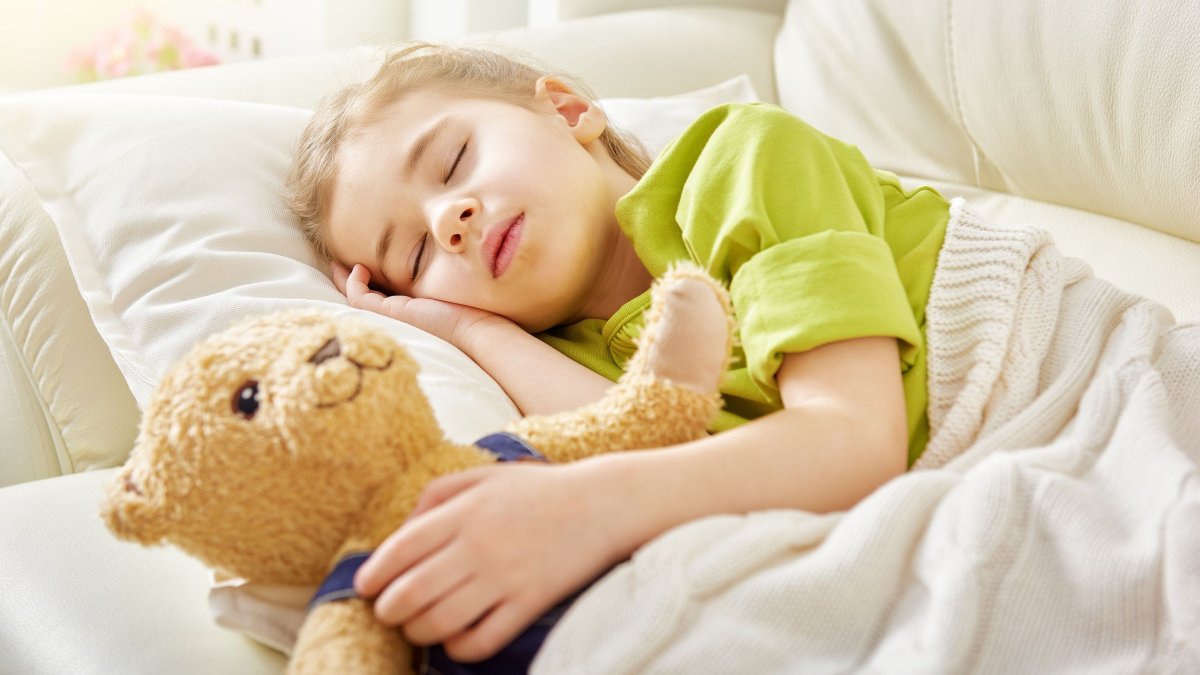 Γιατί χρειάζεται προσοχή όταν ροχαλίζουν τα παιδιά -  Ωτορινολαρυγγολόγος εξηγεί τις επιπτώσεις