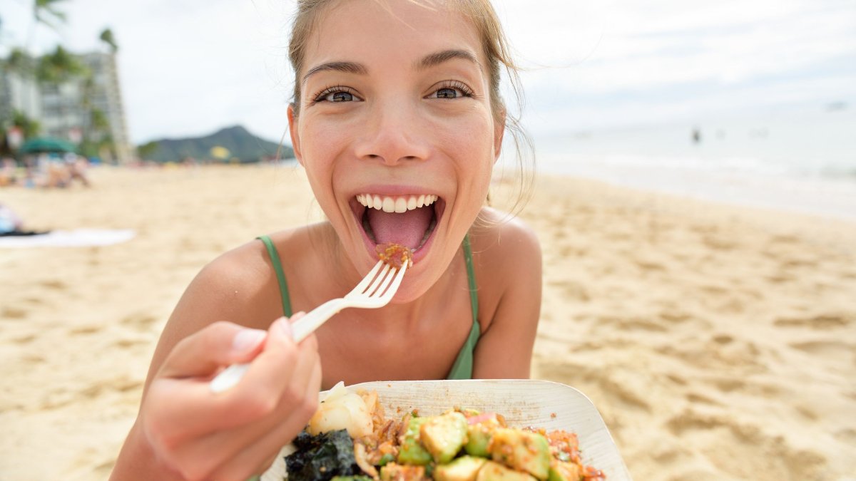 Αυτή η αλλαγή μειώνει πάνω από 300 θερμίδες την ημέρα, χωρίς μείωση στις μερίδες