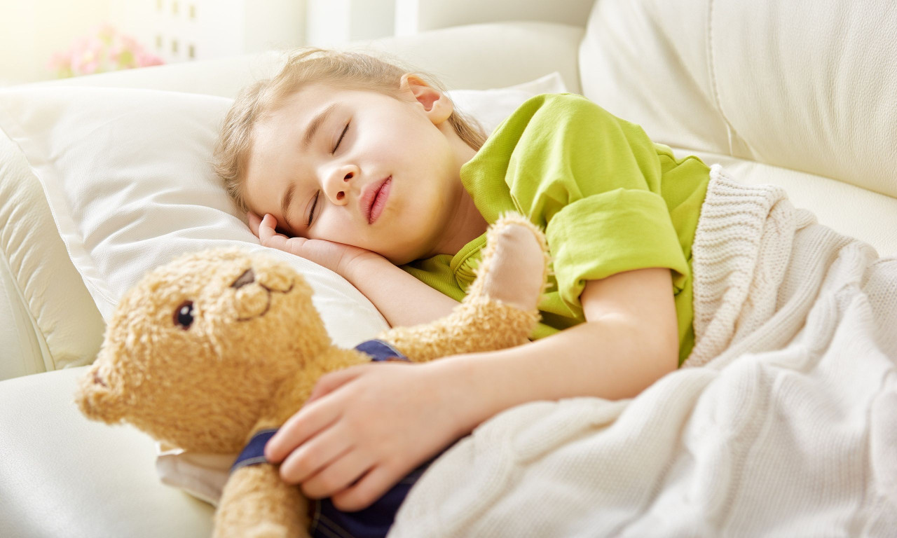 &Gamma;&iota;&alpha;&tau;ί &chi;&rho;&epsilon;&iota;ά&zeta;&epsilon;&tau;&alpha;&iota; &pi;&rho;&omicron;&sigma;&omicron;&chi;ή ό&tau;&alpha;&nu; &rho;&omicron;&chi;&alpha;&lambda;ί&zeta;&omicron;&upsilon;&nu; &tau;&alpha; &pi;&alpha;&iota;&delta;&iota;ά - &Omega;&tau;&omicron;&rho;&iota;&nu;&omicron;&lambda;&alpha;&rho;&upsilon;&gamma;&gamma;&omicron;&lambda;ό&gamma;&omicron;&sigmaf; &epsilon;&xi;&eta;&gamma;&epsilon;ί &tau;&iota;&sigmaf; &epsilon;&pi;&iota;&pi;&tau;ώ&sigma;&epsilon;&iota;&sigmaf;