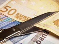 Μεσοπρόθεσμο 2015-18: Τσεκούρι στις δαπάνες των νοσοκομείων
