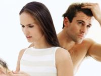 Τέσσερις αιτίες αραίωσης των μαλλιών που δεν τις ξέρατε