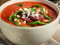 Σούπα από κόκκινες πιπεριές με λουκάνικο