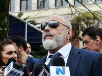 Ο Κουρουμπλής διαψεύδει την μεταφορά διαθεσίμων από το νοσοκομείο Τρικάλων