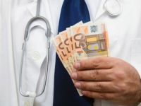 Έφοδοι «ράμπο» σε νοσοκομείο για χρηματισμό γιατρών του ΕΣΥ
