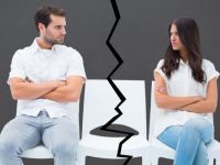 Πώς μπορεί να επηρεάσει τη σχέση σας μία... καρέκλα;