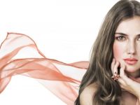 Η νέα κρέμα με λιπίδια από την La Roche Posay, για βαθιά ενυδάτωση και κατά του κνησμού
