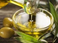Έτσι θα εξαφανίσετε το λεκέ από λάδι σε λιγότερο από 10 λεπτά!