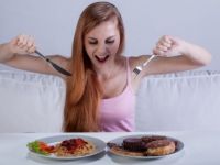 Tips για να τρώτε λιγότερο χωρίς να πεινάσετε ποτέ!