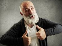 Τεστοστερόνη: Ποια τα οφέλη για τη λίμπιντο και τη διάθεση των ανδρών άνω των 65