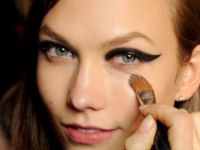 Concealer: 6 σημεία του προσώπου σου που μπορείς να το χρησιμοποιείς και δεν το κάνεις!