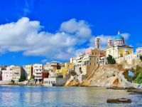 Η Vichy υποστηρίζει το μεγάλο αγώνα τριάθλου στη Σύρο