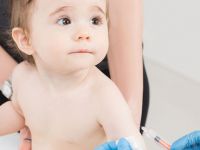Ιλαρά: Επίθεση των Παιδιάτρων στο αντιεμβολιαστικό κίνημα & στο Dr. Google